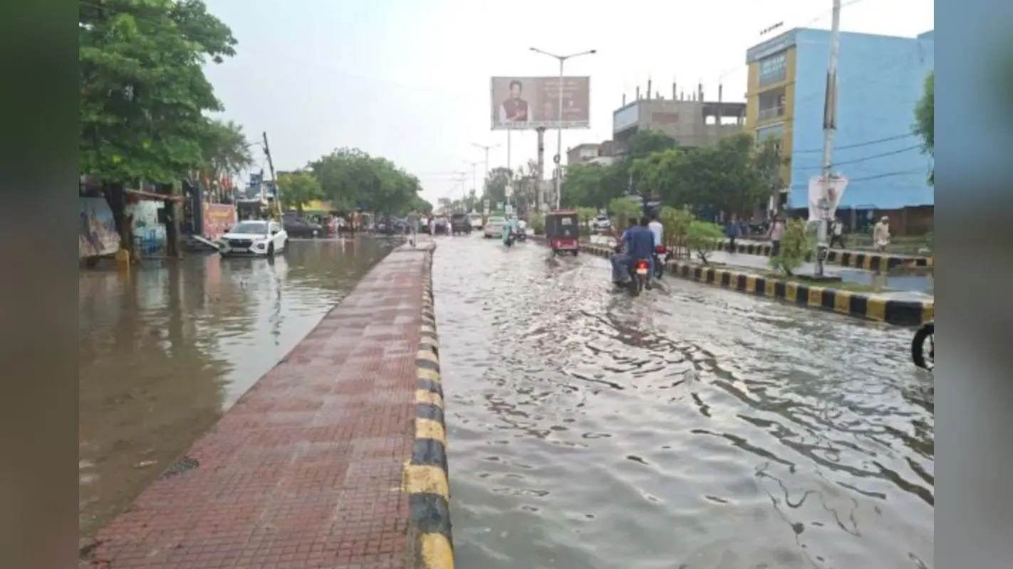 आधे घंटे की मूसलाधार बारिश में पानी-पानी हुआ औरंगाबाद शहर, ड्रेनेज सिस्टम की खुली पोल